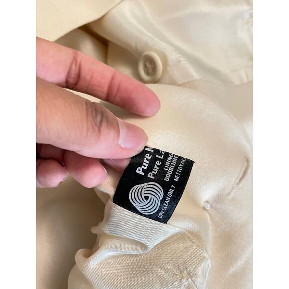Vintage Brian Tucker Women Blazer Size 12 Cream Wool Double Breasted Preppy FLAW - Picture 8 of 12